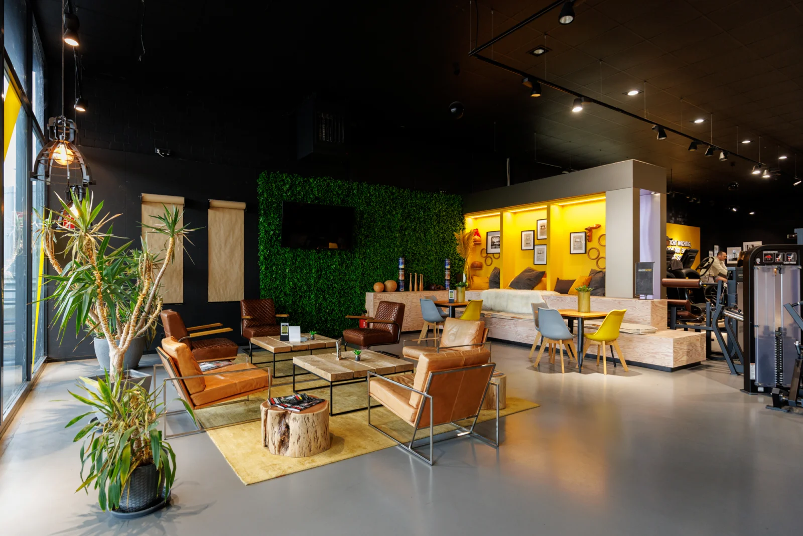 Lounge-Bereich im Athletic-Factory-Studio in Kaiserslautern